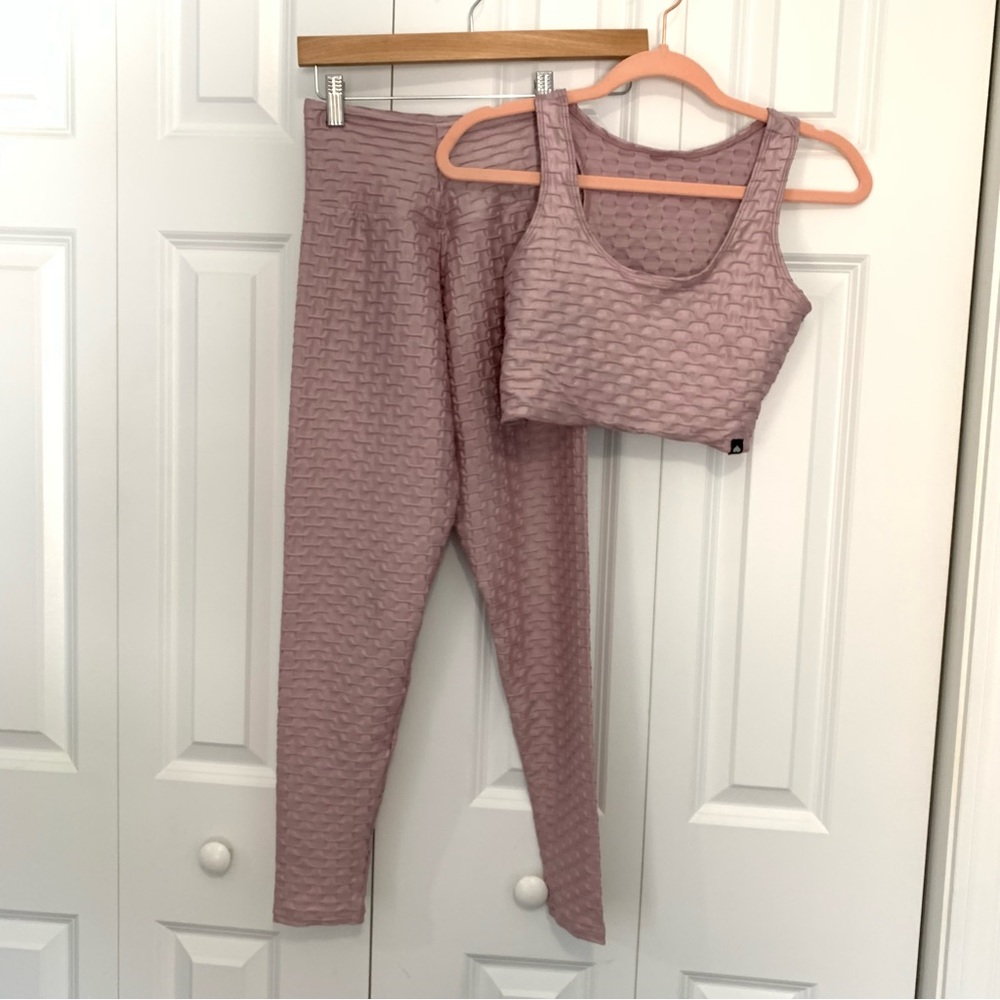 Booty by Brabants set! Pink chrome leggings & tank, OSMF, like-new condition
